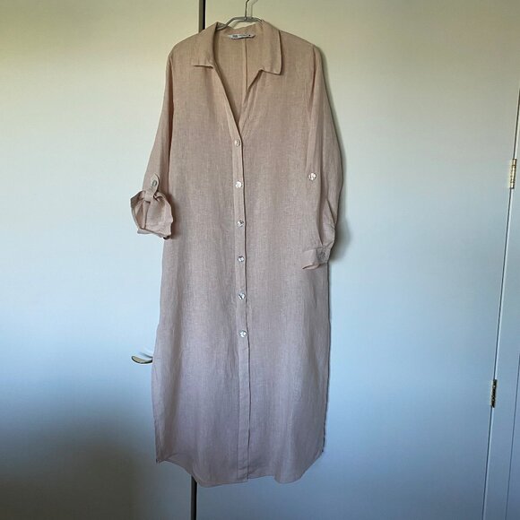 Robe chemise longue en lin de couleur beige - Picture 1 of 8